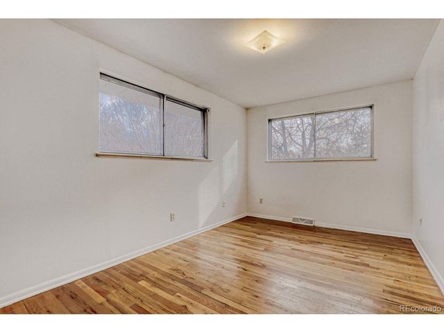 333 Empire St, Aurora, CO 80010