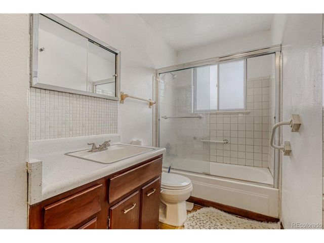 333 Empire St, Aurora, CO 80010