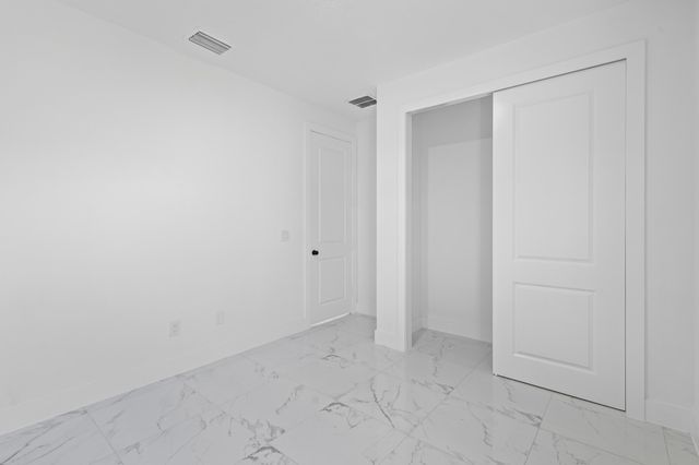 5271 NW Mayfield Lane, Port St. Lucie, Port St Lucie, FL 34983