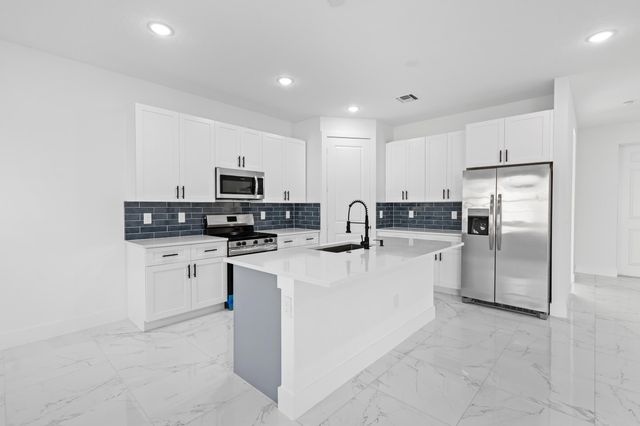 5271 NW Mayfield Lane, Port St. Lucie, Port St Lucie, FL 34983