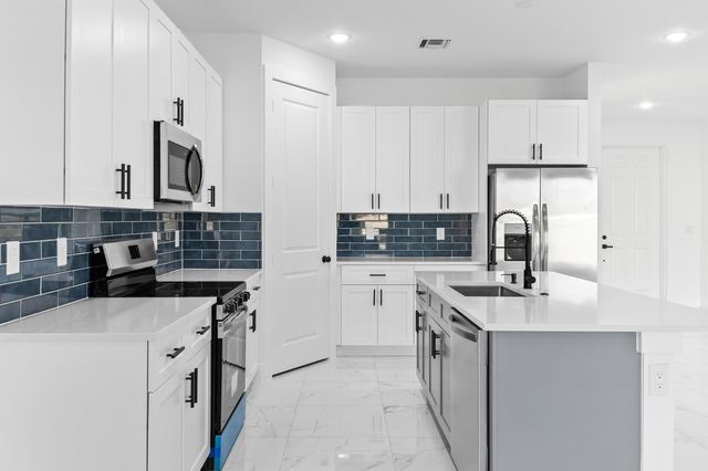 5271 NW Mayfield Lane, Port St. Lucie, Port St Lucie, FL 34983