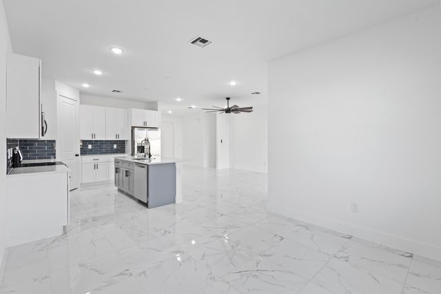 5271 NW Mayfield Lane, Port St. Lucie, Port St Lucie, FL 34983