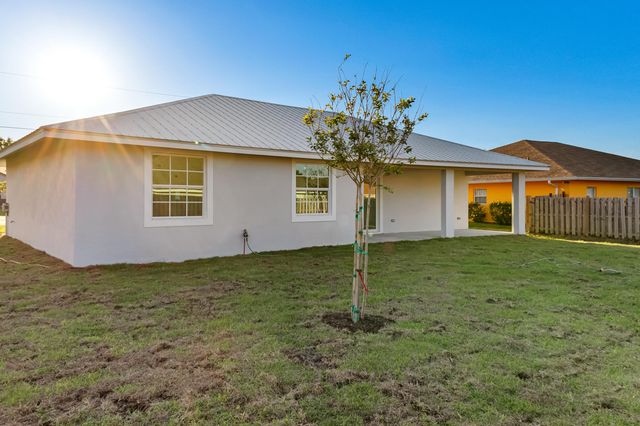 5271 NW Mayfield Lane, Port St. Lucie, Port St Lucie, FL 34983