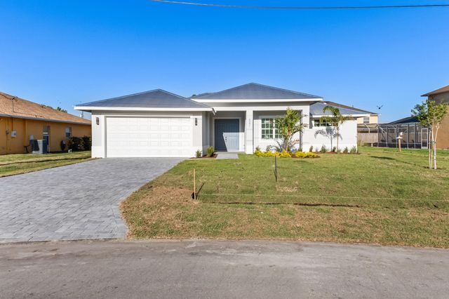 5271 NW Mayfield Lane, Port St. Lucie, Port St Lucie, FL 34983