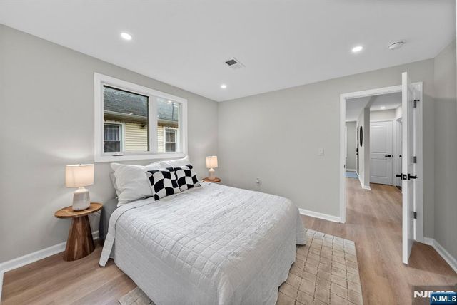 484 Sylvan Street, Saddle Brook, NJ 07663