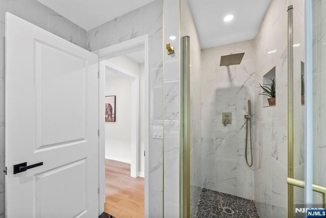 484 Sylvan Street, Saddle Brook, NJ 07663