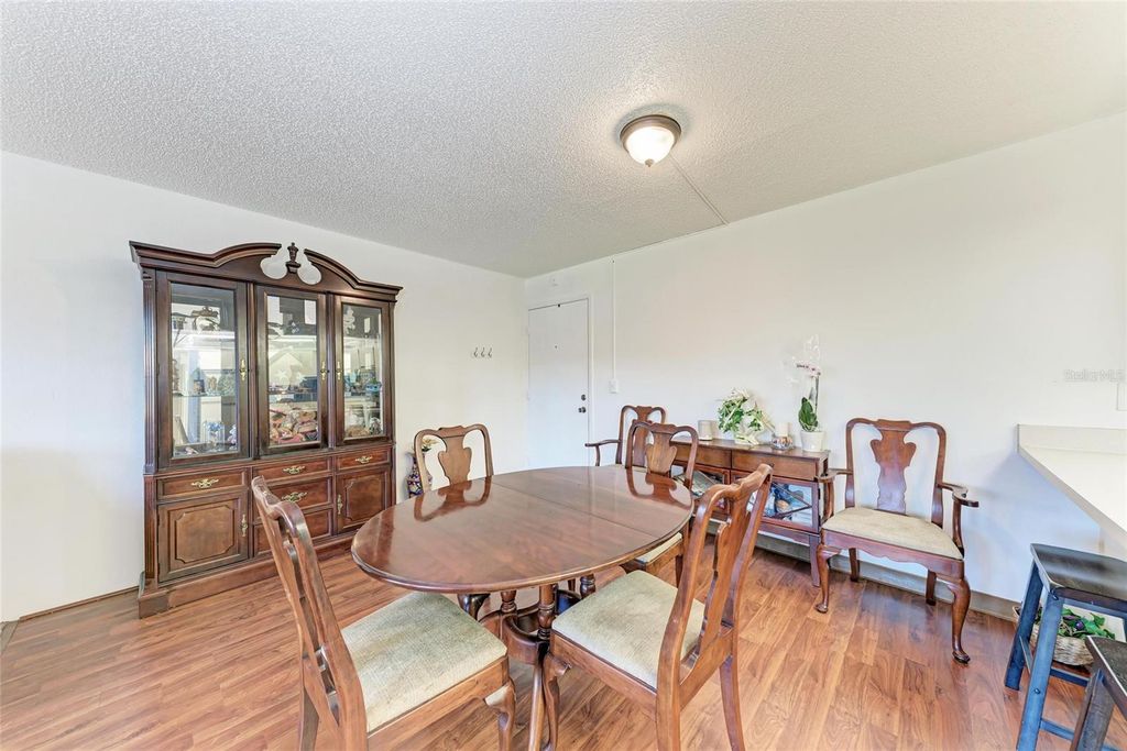 Image 14 of property listing at 2300 AARON ST. STREET 204, Port Charlotte, FL 33952