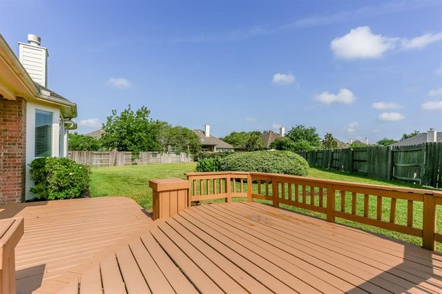 9007 Lavender Field Court, Sugar Land, TX 77479