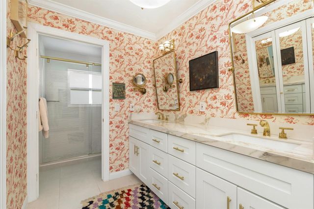 202 Maryland Drive, Lake Worth Beach, FL 33460