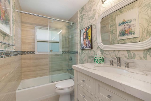 202 Maryland Drive, Lake Worth Beach, FL 33460