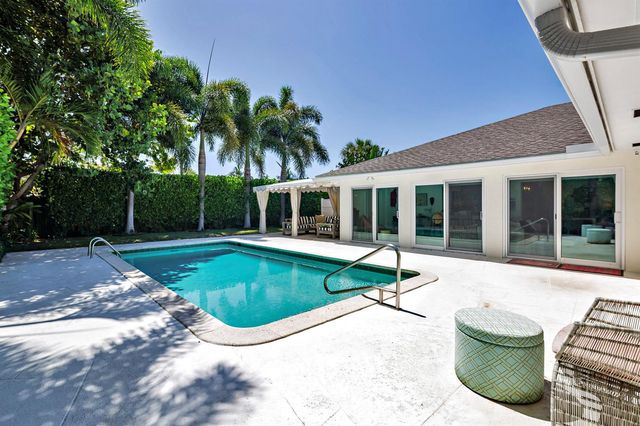 202 Maryland Drive, Lake Worth Beach, FL 33460