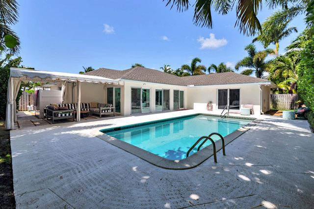 202 Maryland Drive, Lake Worth Beach, FL 33460