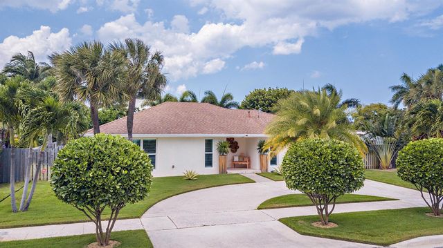 202 Maryland Drive, Lake Worth Beach, FL 33460