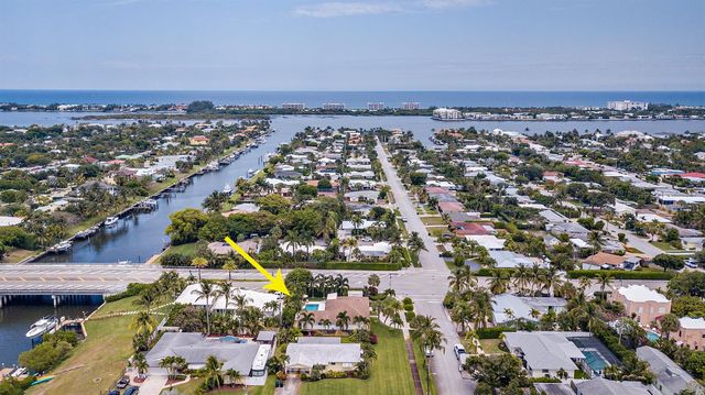 202 Maryland Drive, Lake Worth Beach, FL 33460