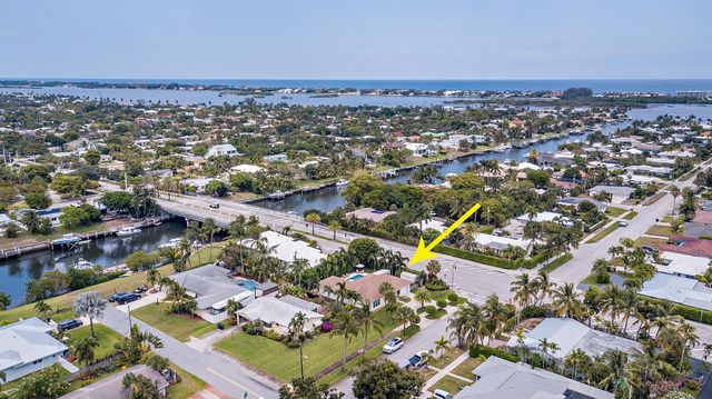 202 Maryland Drive, Lake Worth Beach, FL 33460