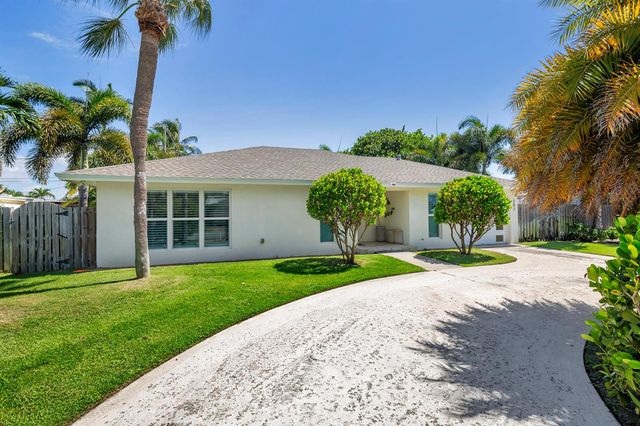 202 Maryland Drive, Lake Worth Beach, FL 33460