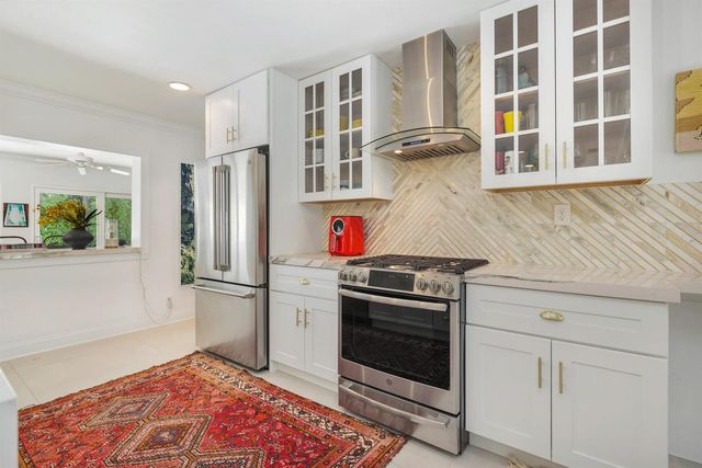 202 Maryland Drive, Lake Worth Beach, FL 33460