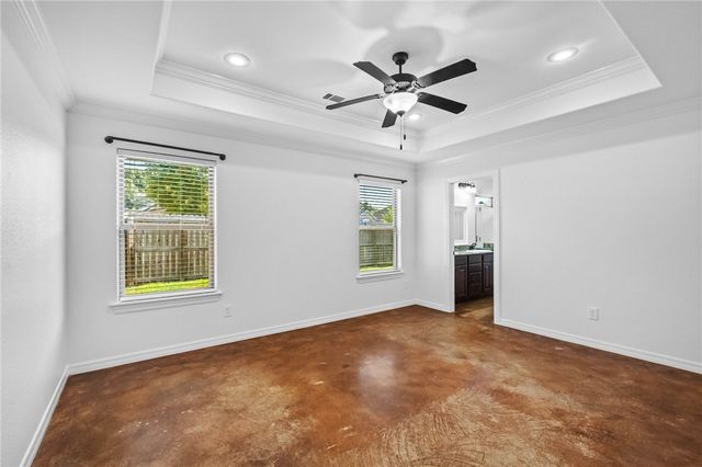 3077 N Downs Avenue, Fayetteville, AR 72704