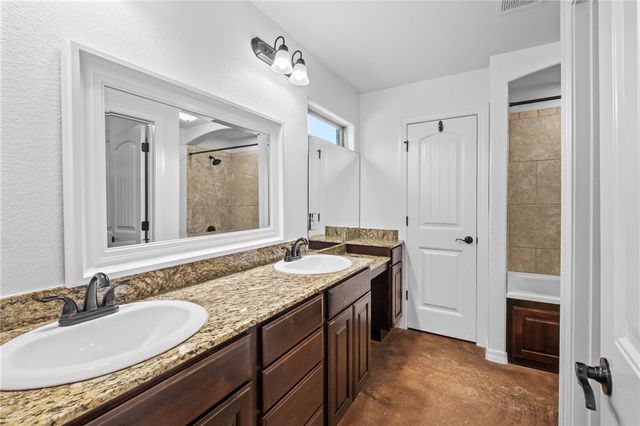 3077 N Downs Avenue, Fayetteville, AR 72704