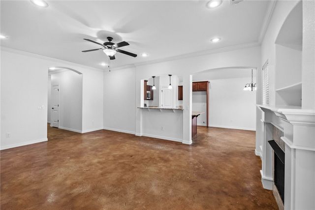 3077 N Downs Avenue, Fayetteville, AR 72704