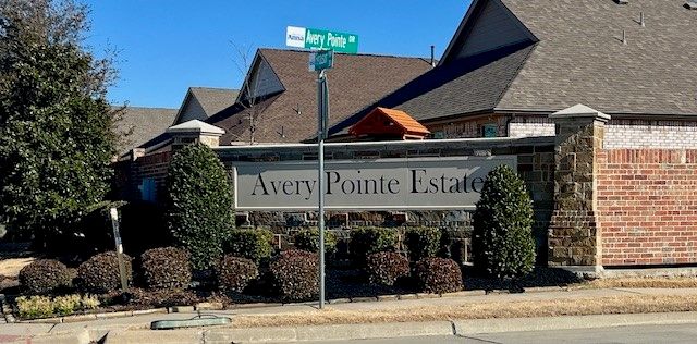 417 Waterton Drive, Anna, TX 75409