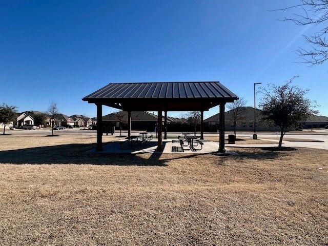 417 Waterton Drive, Anna, TX 75409