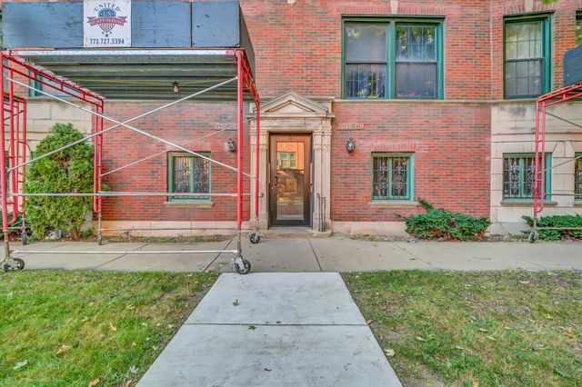 2213 E 68TH Street 1E, Chicago, IL 60649