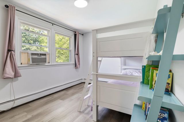 10 Shelley Drive, Nashua, NH 03062