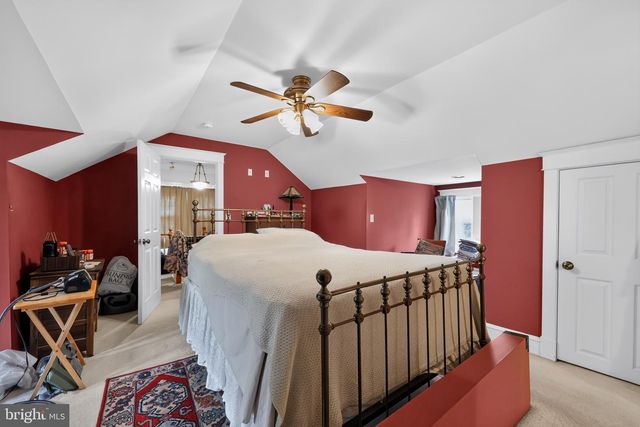 370 W CLAYTON AVE, Clayton, NJ 08312