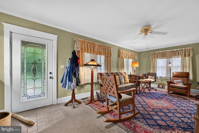 370 W CLAYTON AVE, Clayton, NJ 08312