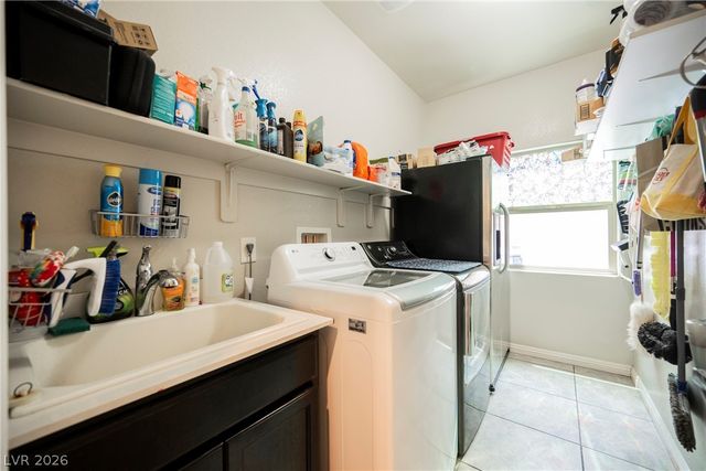 109 Kirkcaldy Street, Henderson, NV 89012