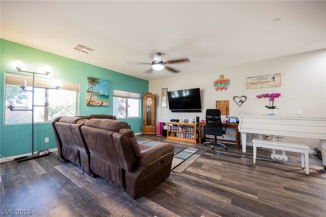 109 Kirkcaldy Street, Henderson, NV 89012