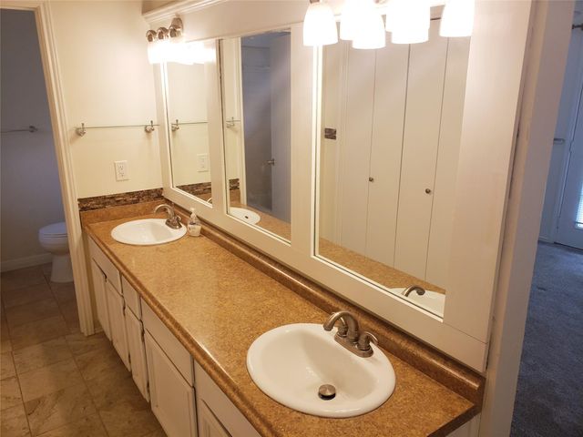404 Oakridge PASS, Cedar Park, TX 78613
