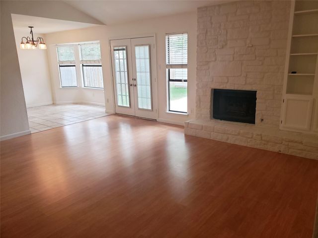 404 Oakridge PASS, Cedar Park, TX 78613