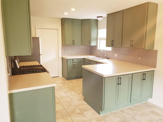 404 Oakridge PASS, Cedar Park, TX 78613