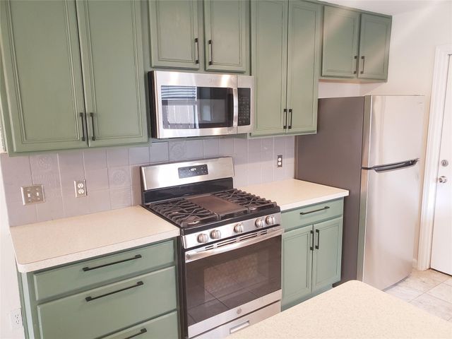404 Oakridge PASS, Cedar Park, TX 78613