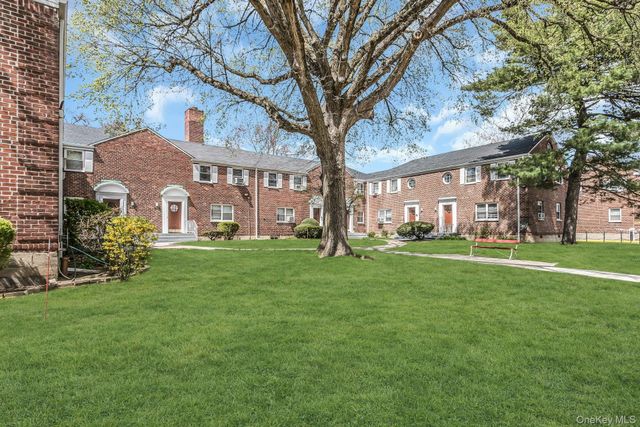 13152 234th Street 1STFL, Rosedale, NY 11422