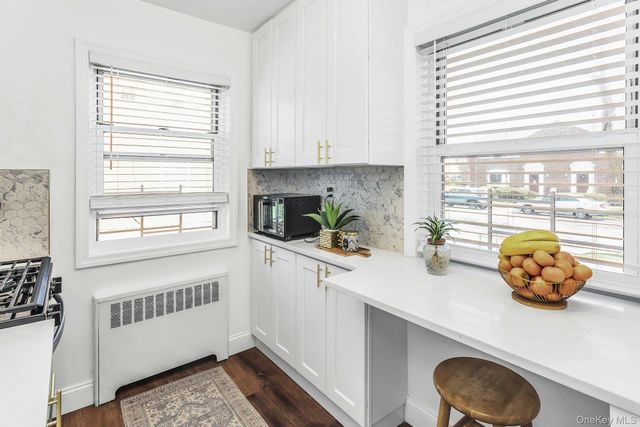 13152 234th Street 1STFL, Rosedale, NY 11422