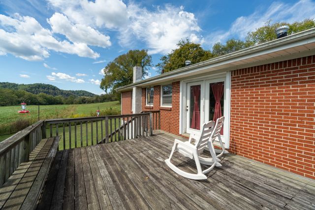 455 Jennings Creek Hwy, Gainesboro, TN 38562