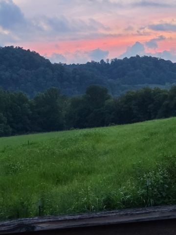 455 Jennings Creek Hwy, Gainesboro, TN 38562