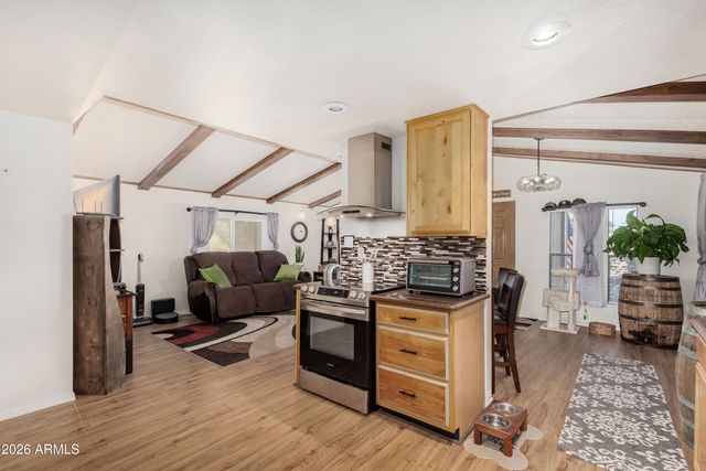 3500 S TOMAHAWK Road 188, Apache Junction, AZ 85119