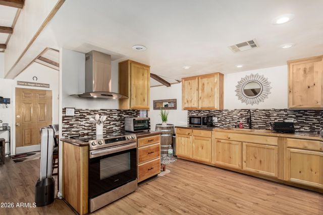 3500 S TOMAHAWK Road 188, Apache Junction, AZ 85119