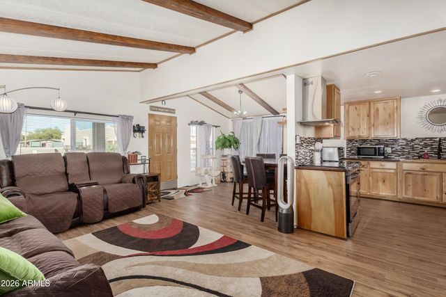 3500 S TOMAHAWK Road 188, Apache Junction, AZ 85119