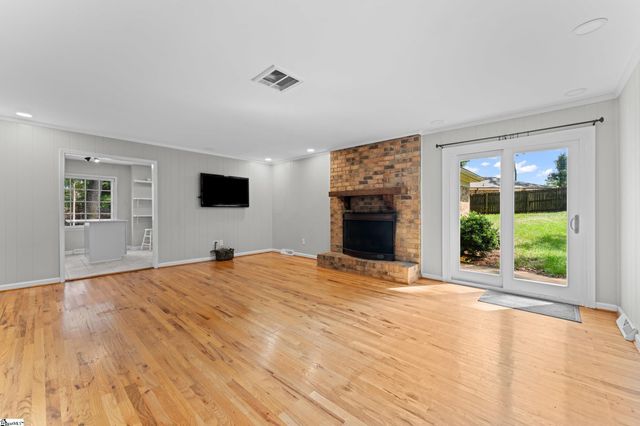 108 Longstreet Drive, Greer, SC 29650