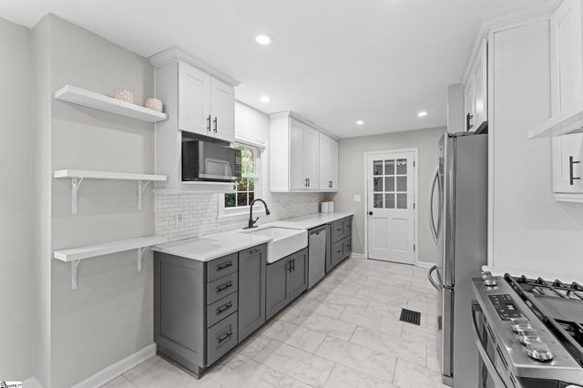 108 Longstreet Drive, Greer, SC 29650