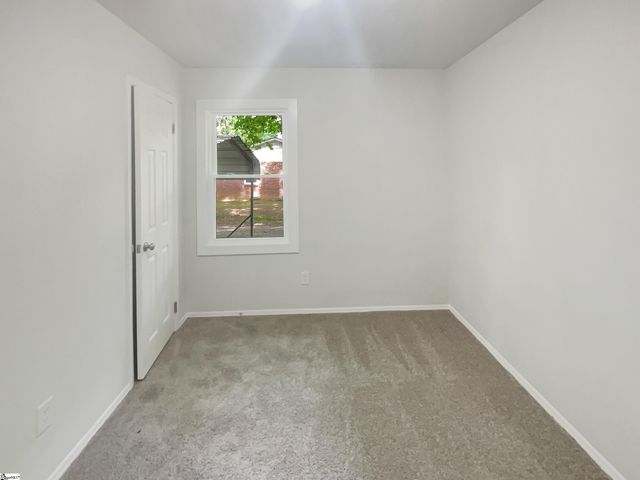 308 Piedmont Avenue, Taylors, SC 29687