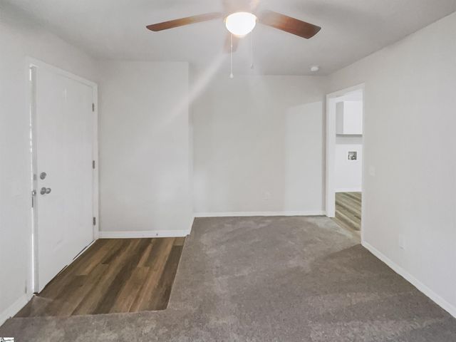 308 Piedmont Avenue, Taylors, SC 29687