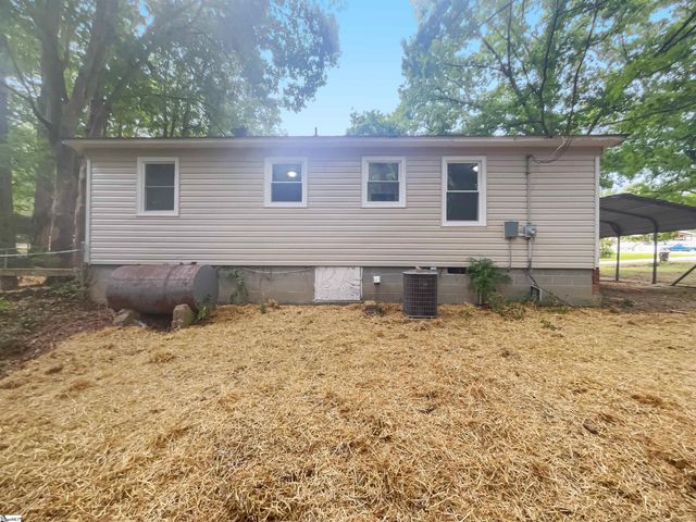 308 Piedmont Avenue, Taylors, SC 29687