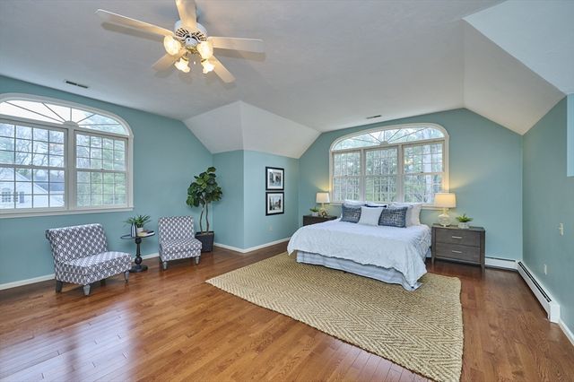 99 Hartford Street, Medfield, MA 02052