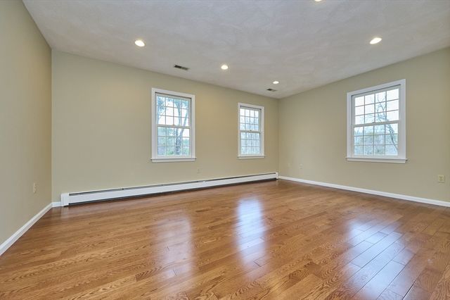 99 Hartford Street, Medfield, MA 02052